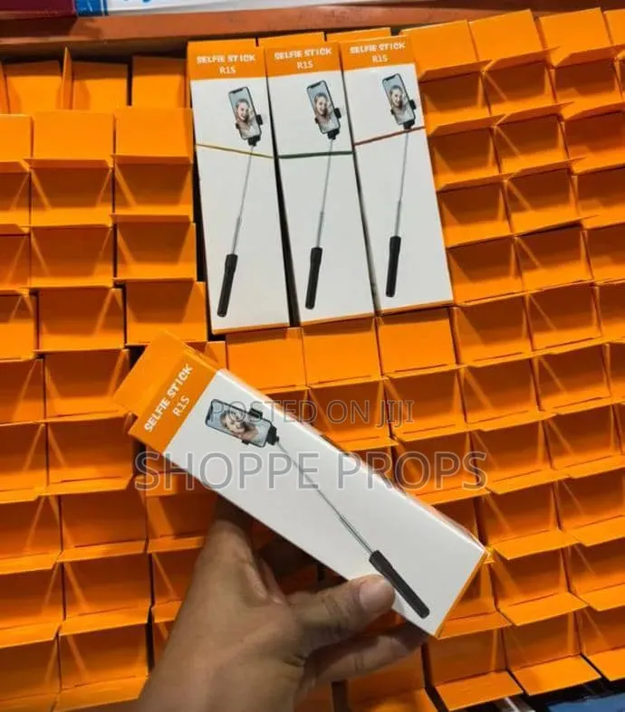 R1s Selfiestick