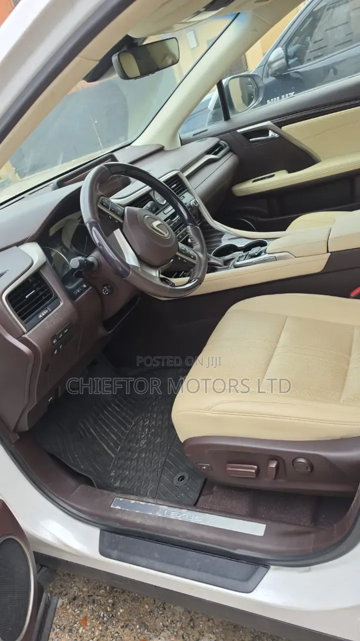 Lexus RX 350L Luxury AWD 2019 White