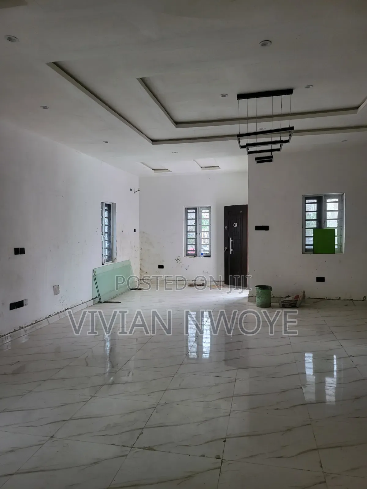 5bdrm Duplex in Crown Estate, Sangotedo for rent
