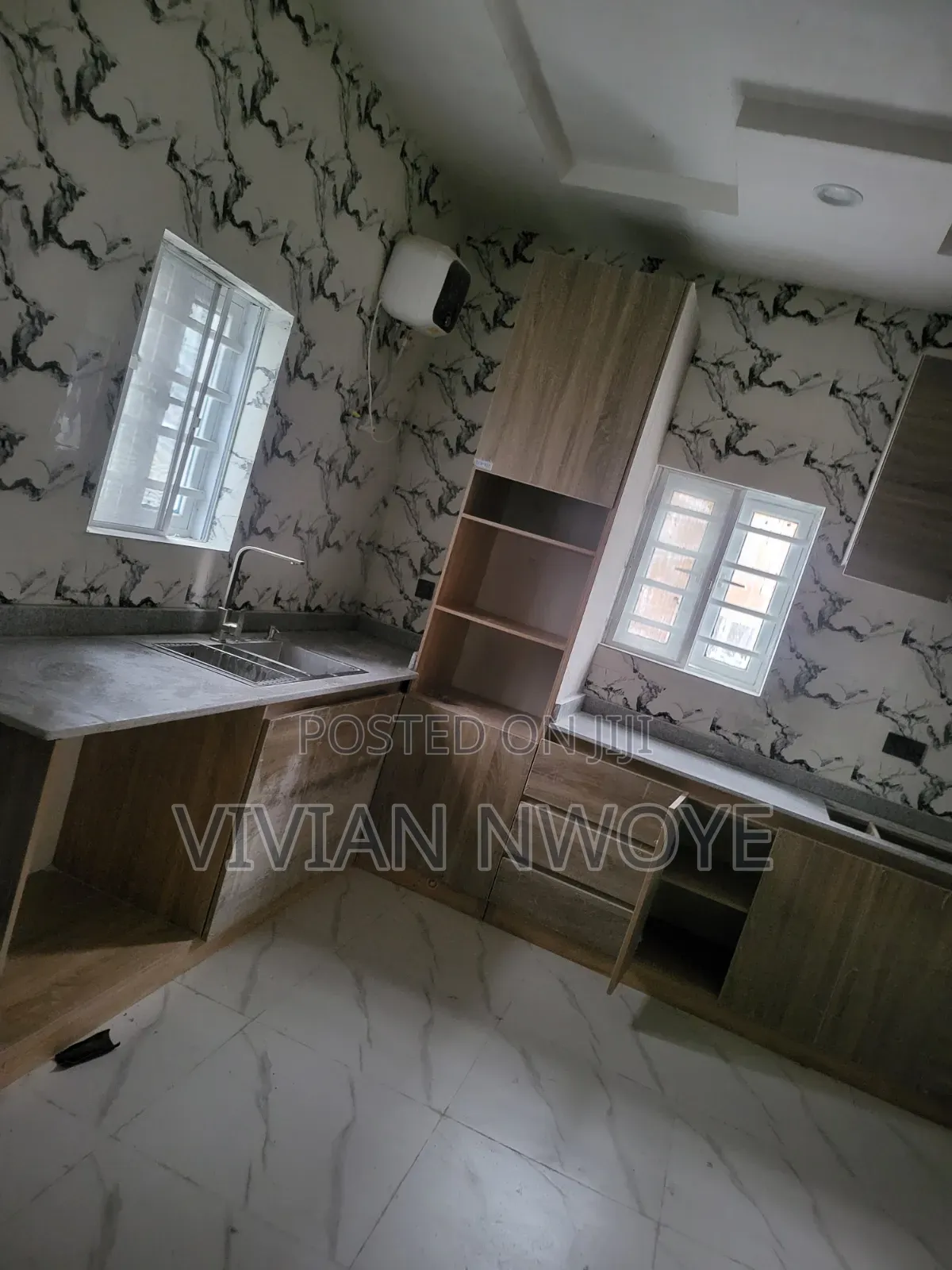 5bdrm Duplex in Crown Estate, Sangotedo for rent