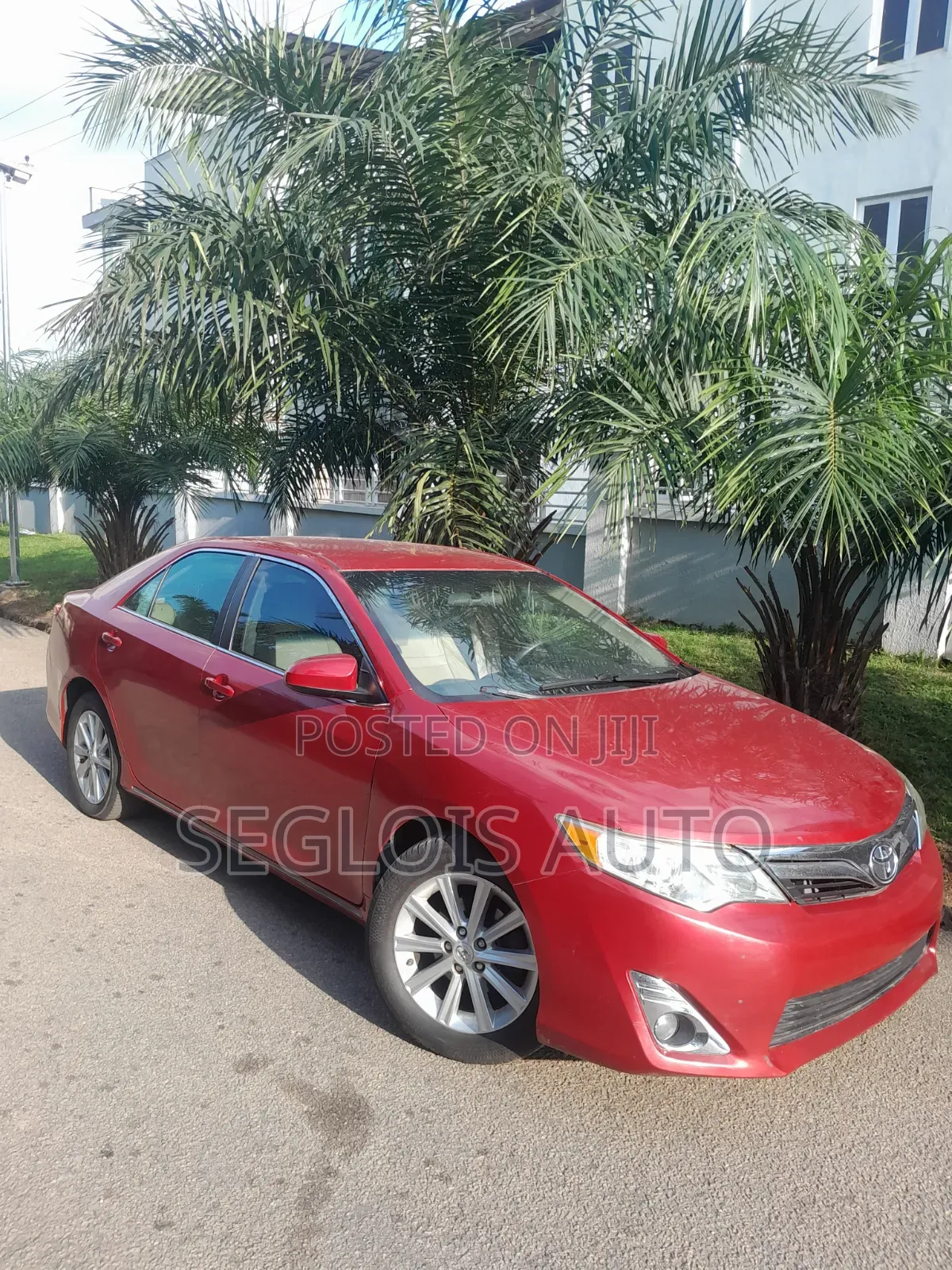 Toyota Camry 2014 Red