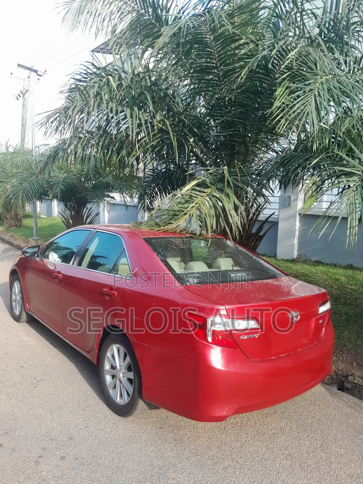 Toyota Camry 2014 Red