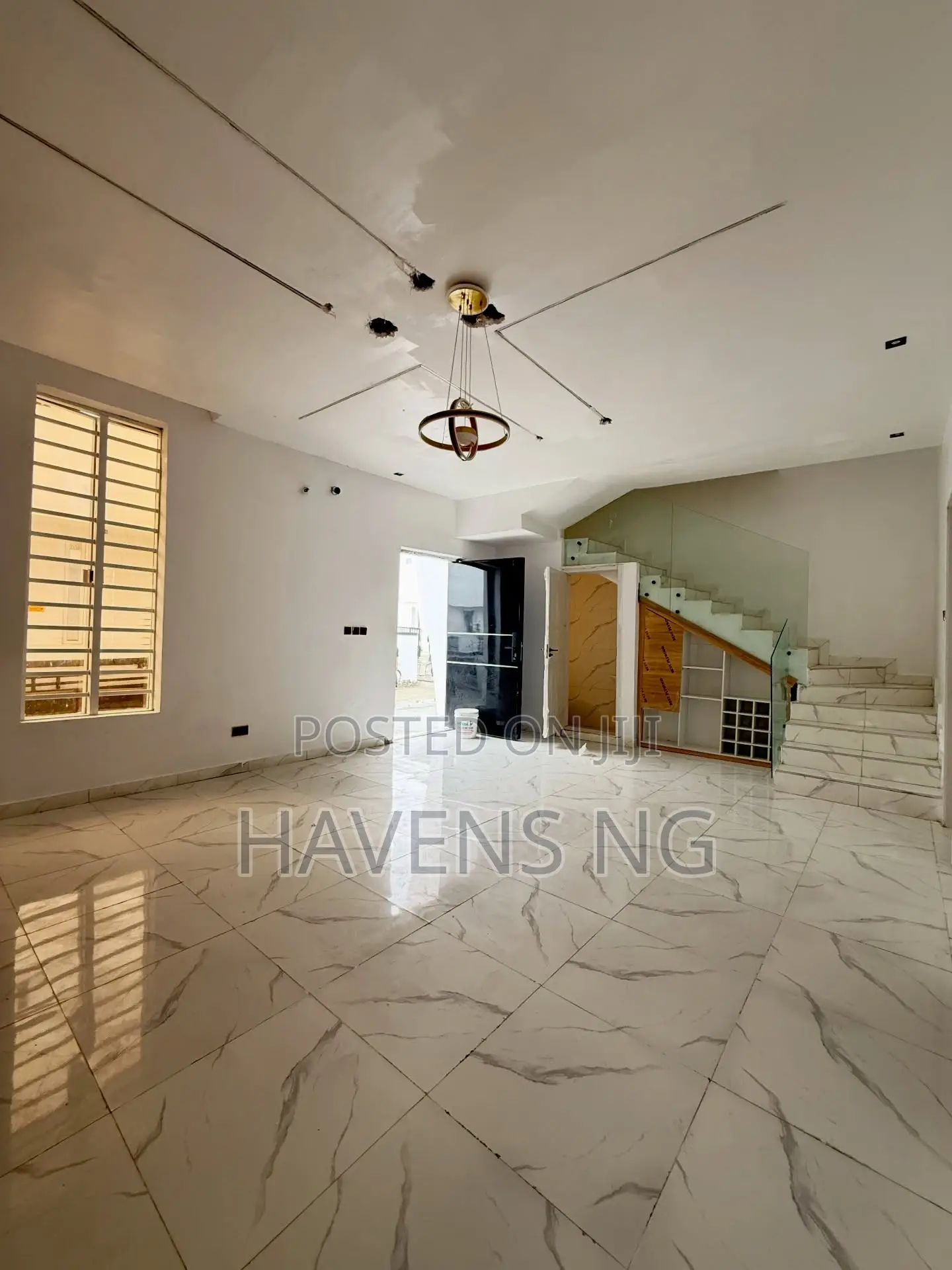 4bdrm Duplex in Ikota for sale