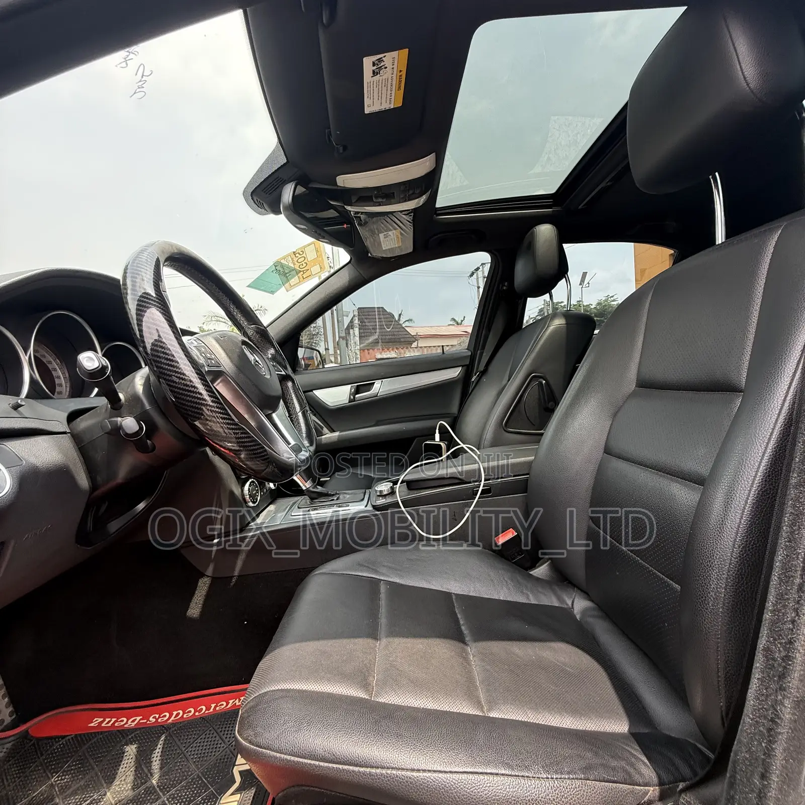 Mercedes-Benz C300 2014 Gray