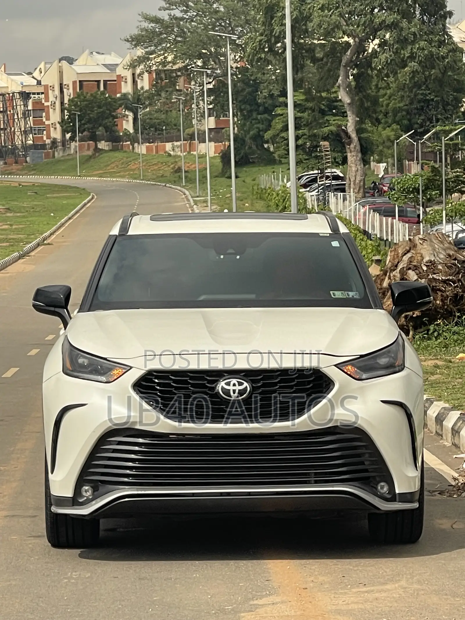 Toyota Highlander XSE 2021 White