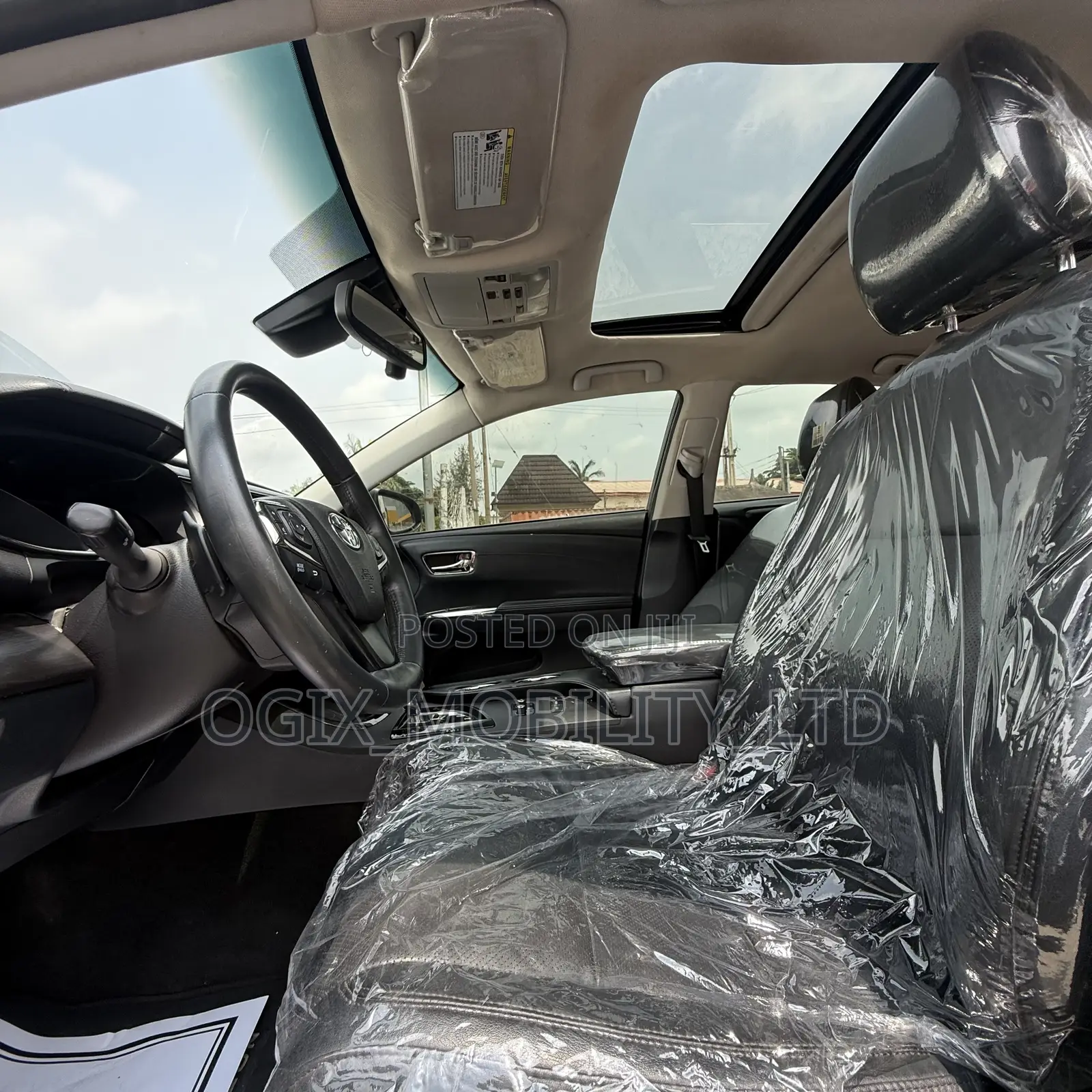 Toyota Avalon Limited FWD Sedan (3.6L 6cyl 6A) 2016 Silver