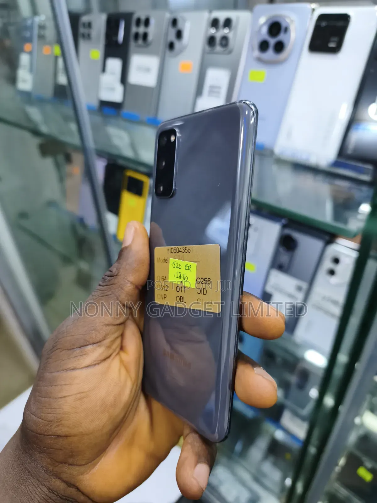 Samsung Galaxy S20 128 GB Gray