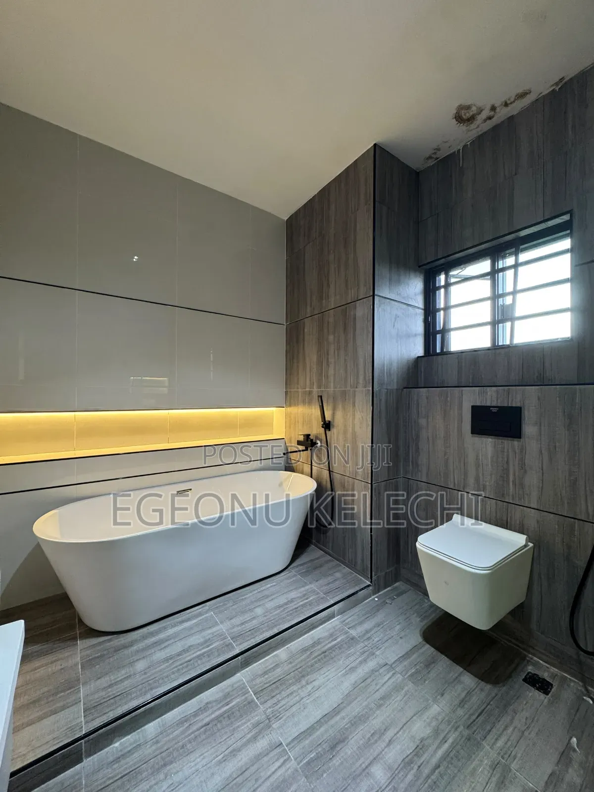 4bdrm Duplex in Ikota for sale