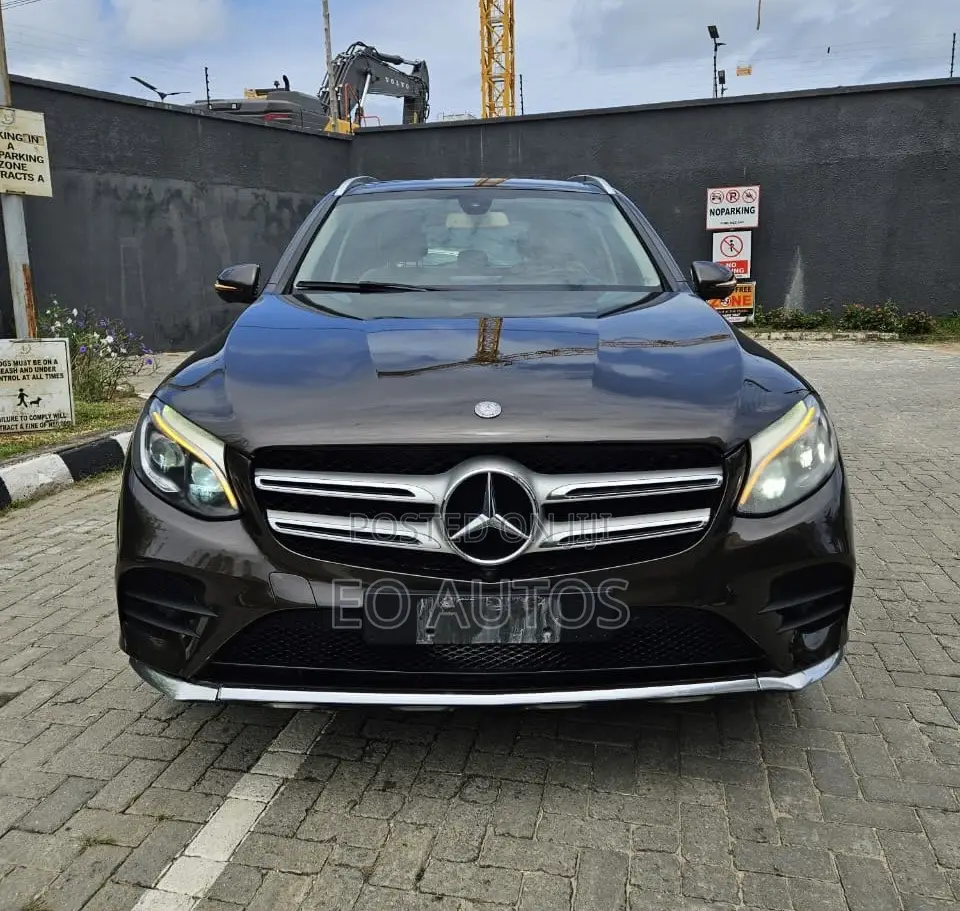 Mercedes-Benz GLC-Class 2016 Brown