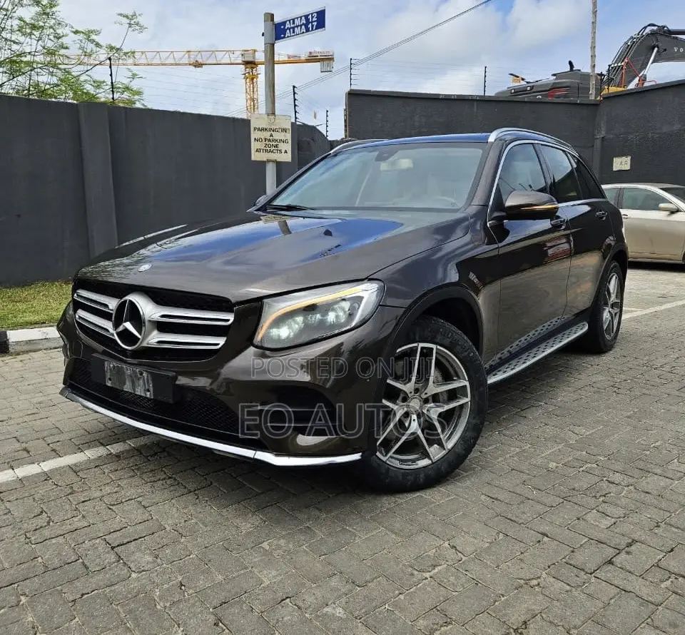 Mercedes-Benz GLC-Class 2016 Brown
