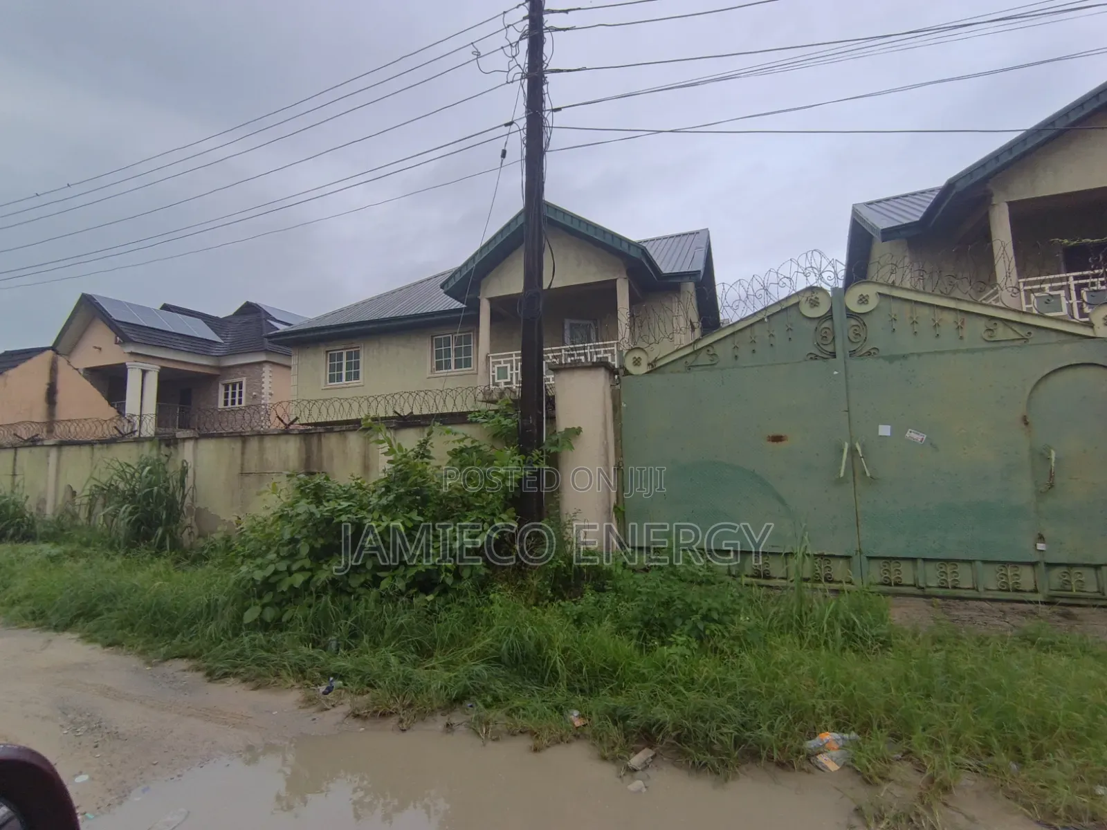 3bdrm Block of Flats in Sangotedo for sale