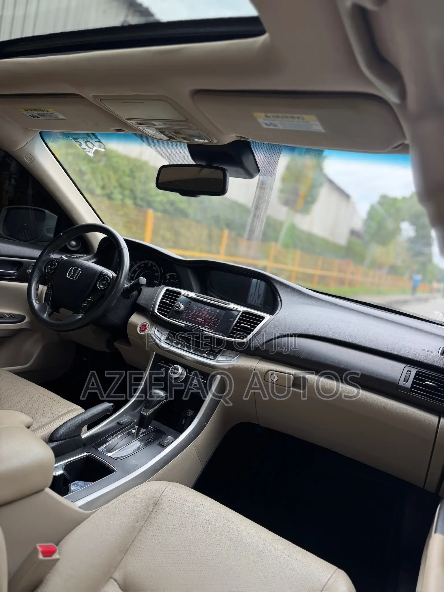 Honda Accord Touring V-6 4dr Sedan (3.5L 6cyl 6A) 2014 White