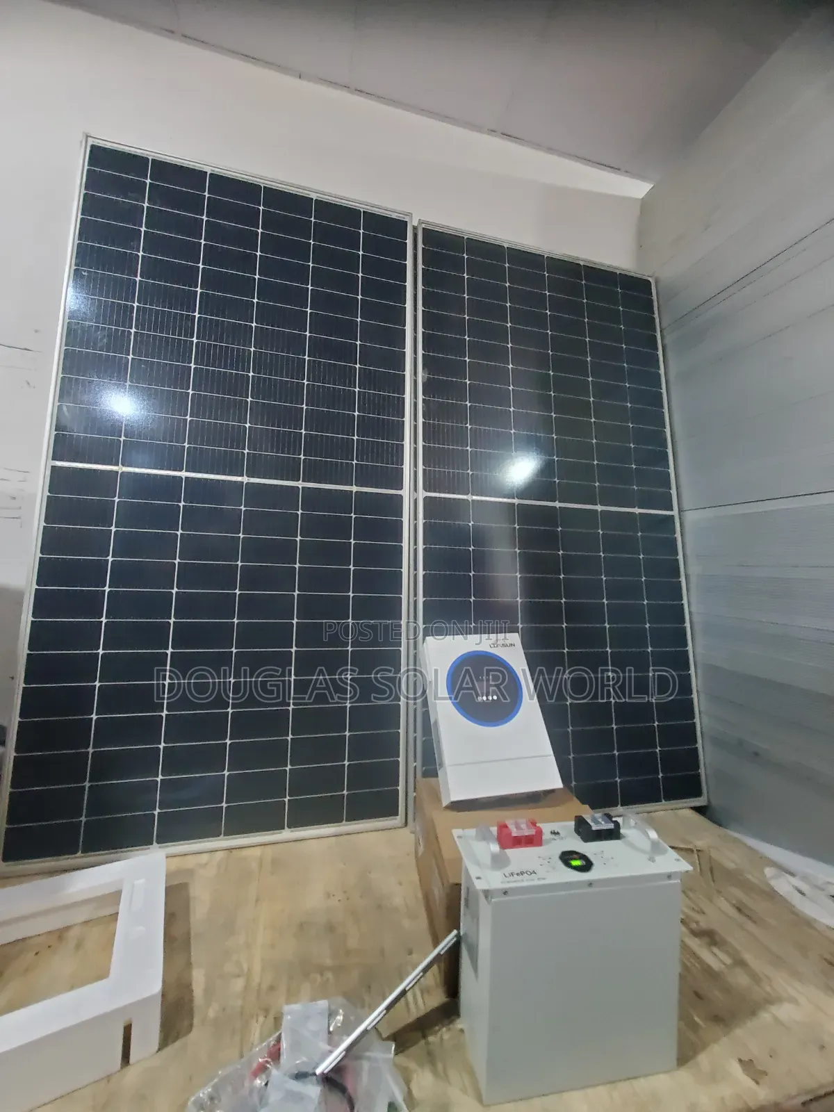 Lux 4.2kw/3kwh 650w Panel 2unit All-in-One Complete Inverter Setup