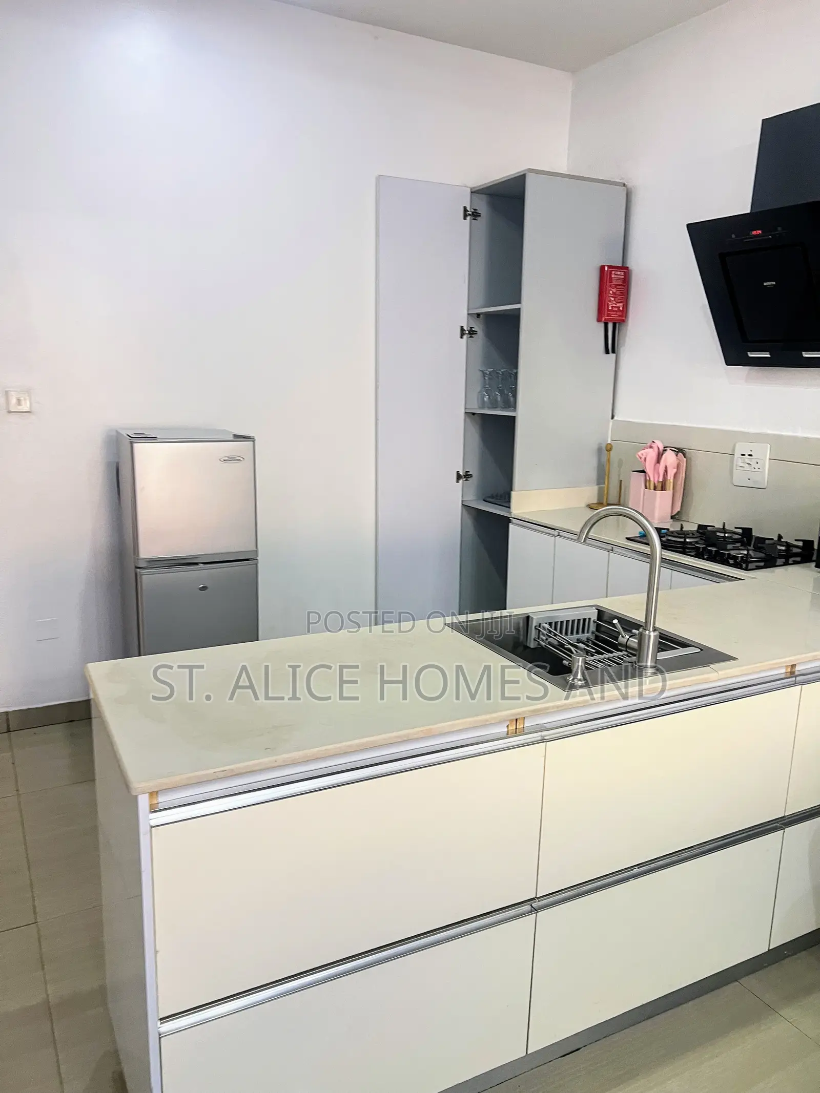 Vacation Cobalt 1 Bedroom Apartment In Lekki Phase 1, Lekki, Lagos