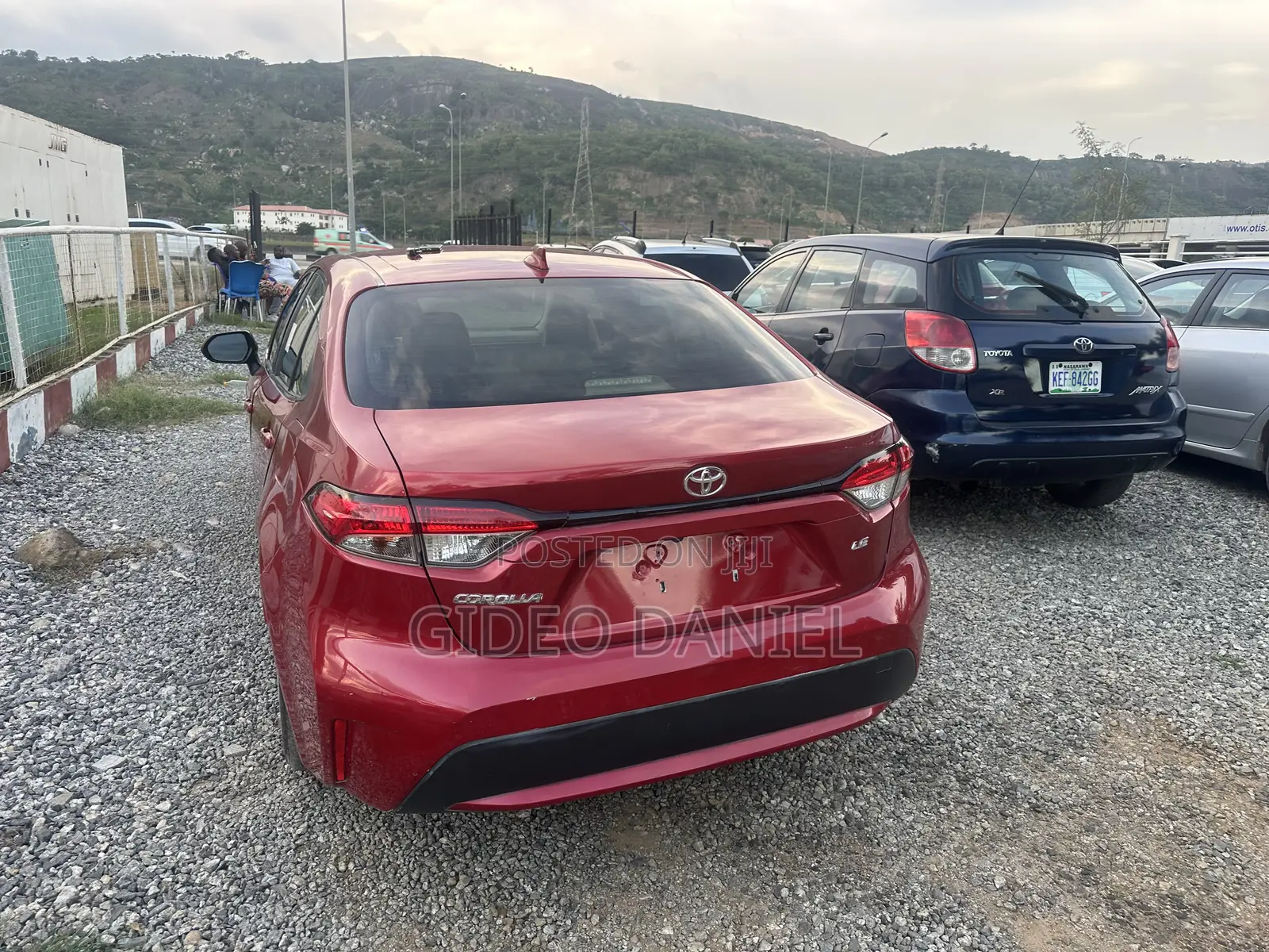 Toyota Corolla LE 2020 Red