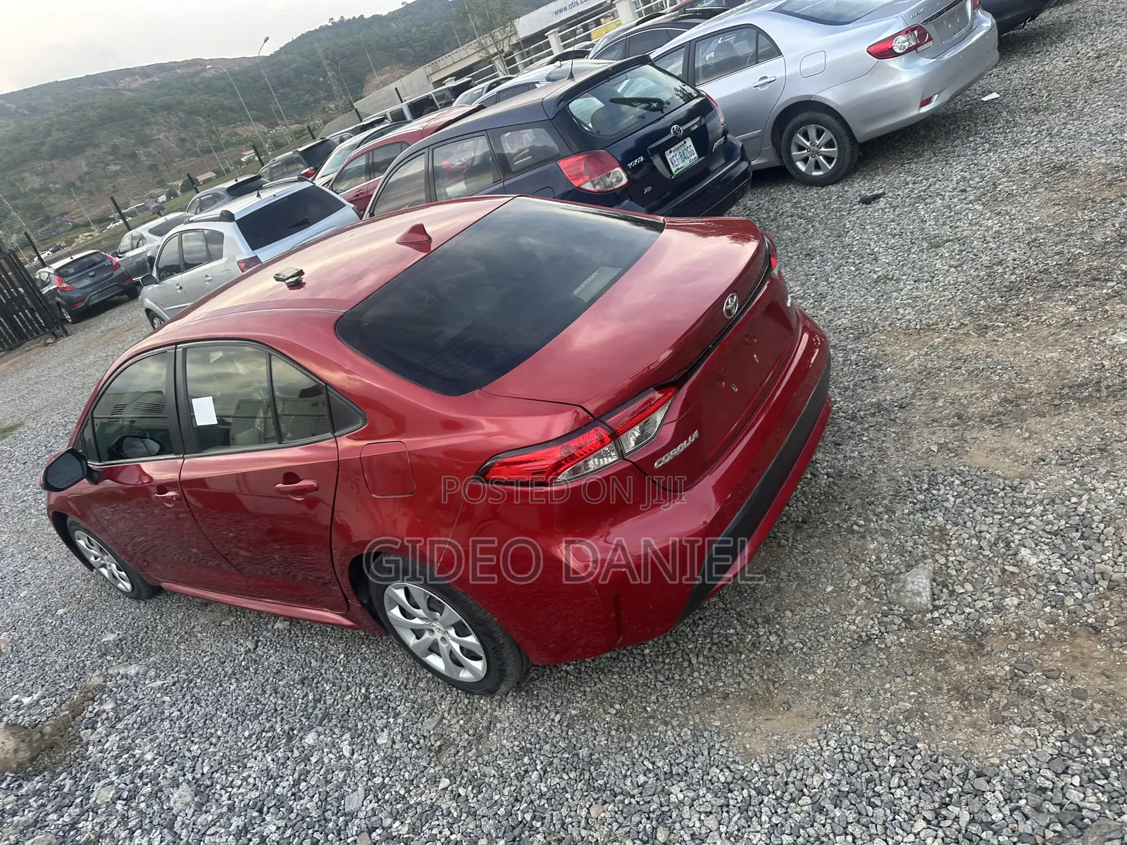 Toyota Corolla LE 2020 Red