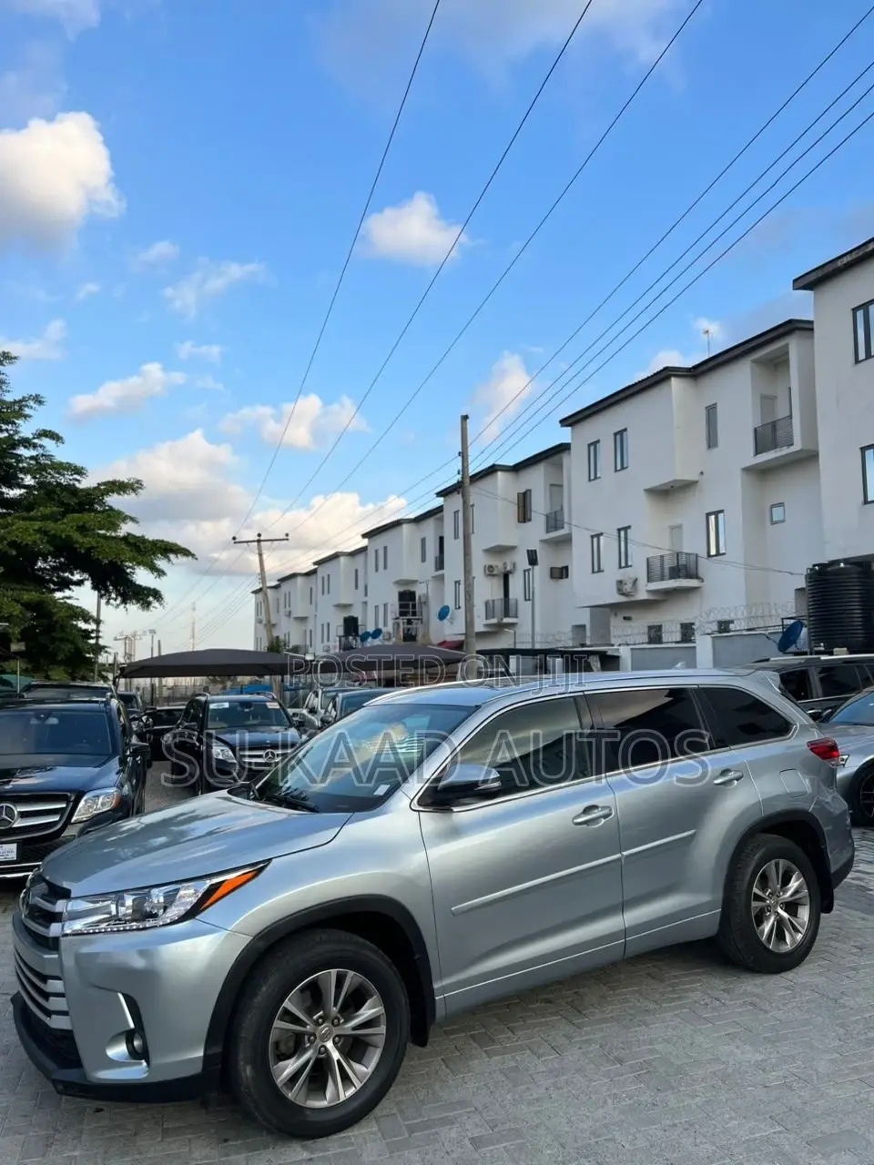 Toyota Highlander XLE 4dr SUV (3.5L 6cyl 6A) 2015 Gray