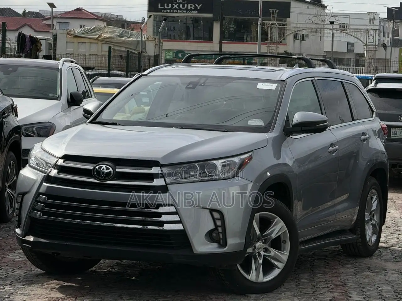 Toyota Highlander Limited 4dr SUV AWD (3.5L 6cyl 6A) 2015 Gray