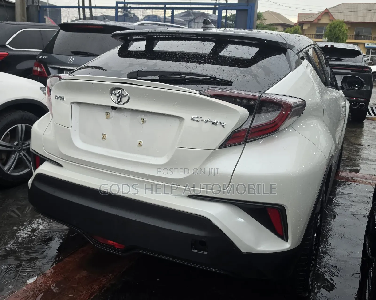 Toyota C-HR 2020 Pearl