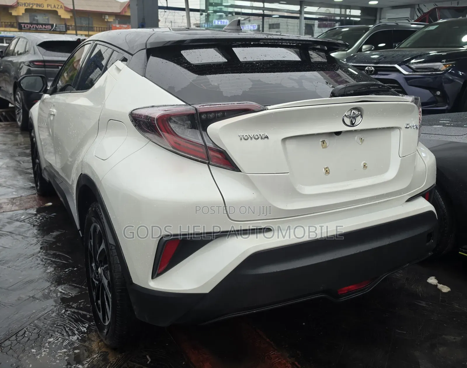 Toyota C-HR 2020 Pearl