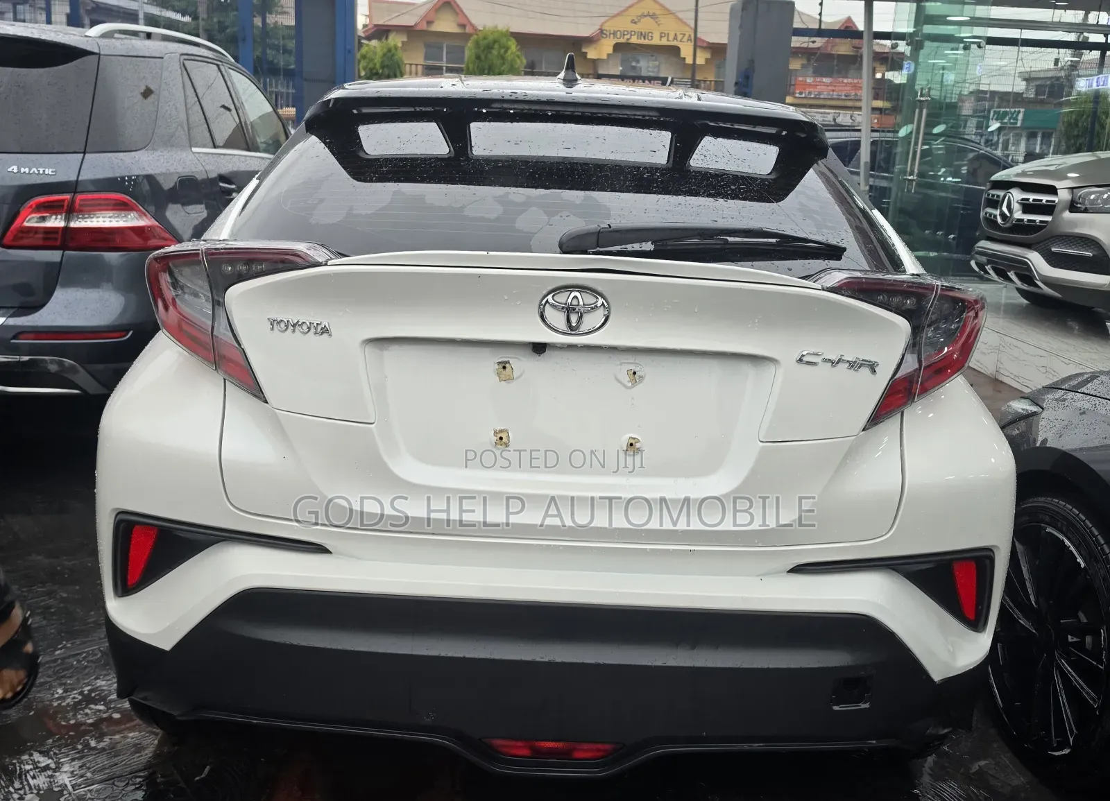 Toyota C-HR 2020 Pearl