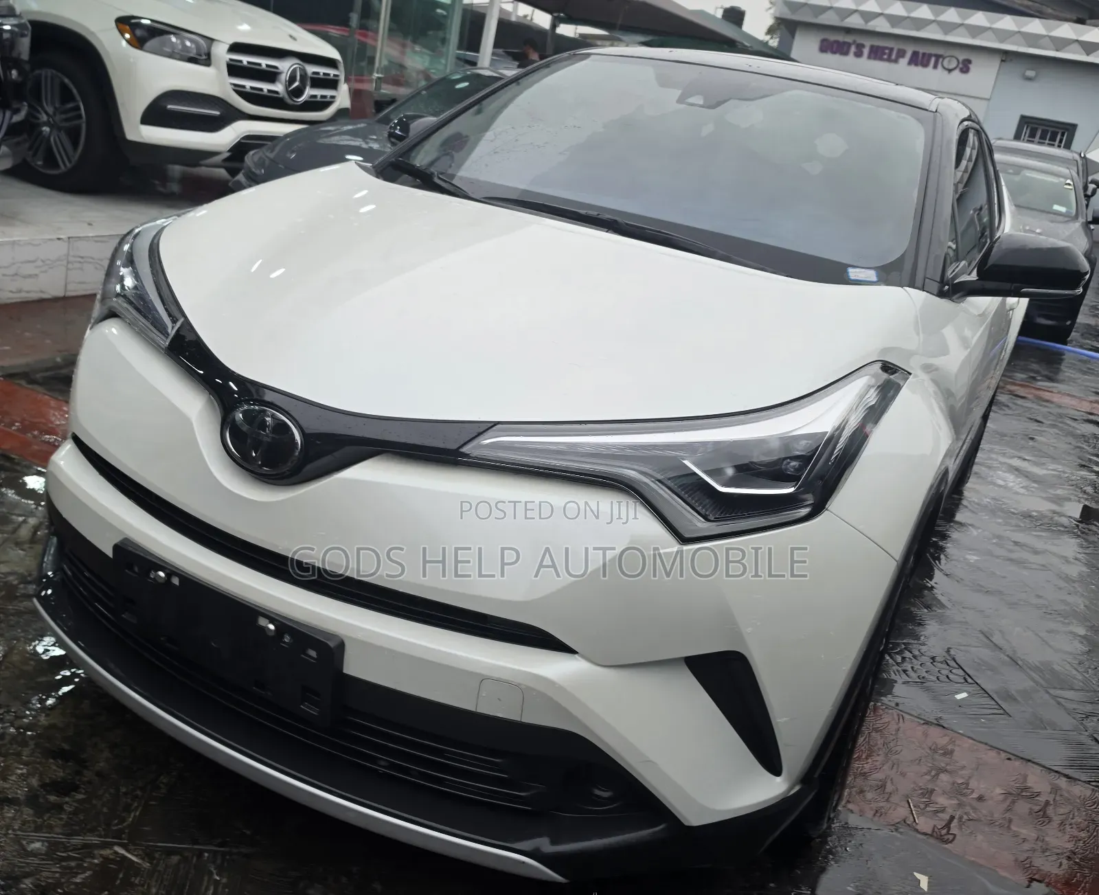 Toyota C-HR 2020 Pearl