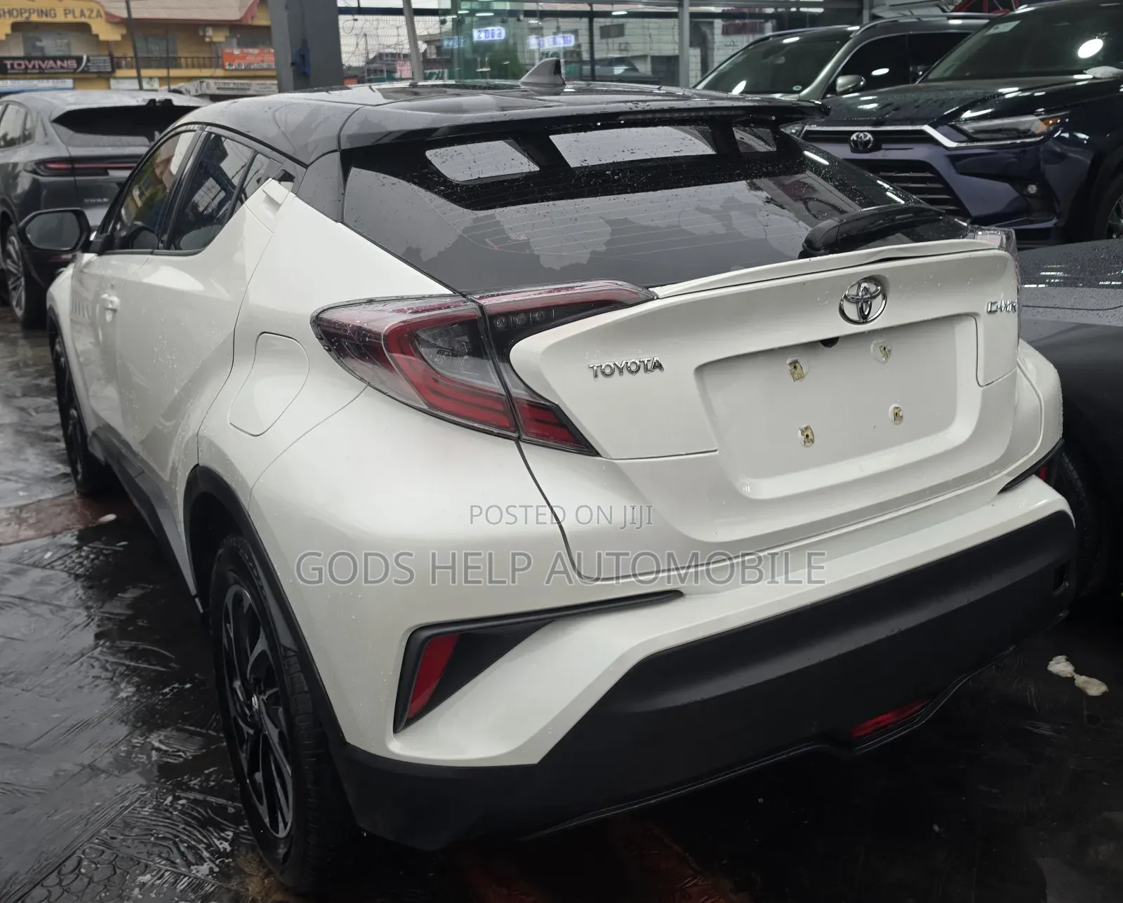 Toyota C-HR 2020 Pearl