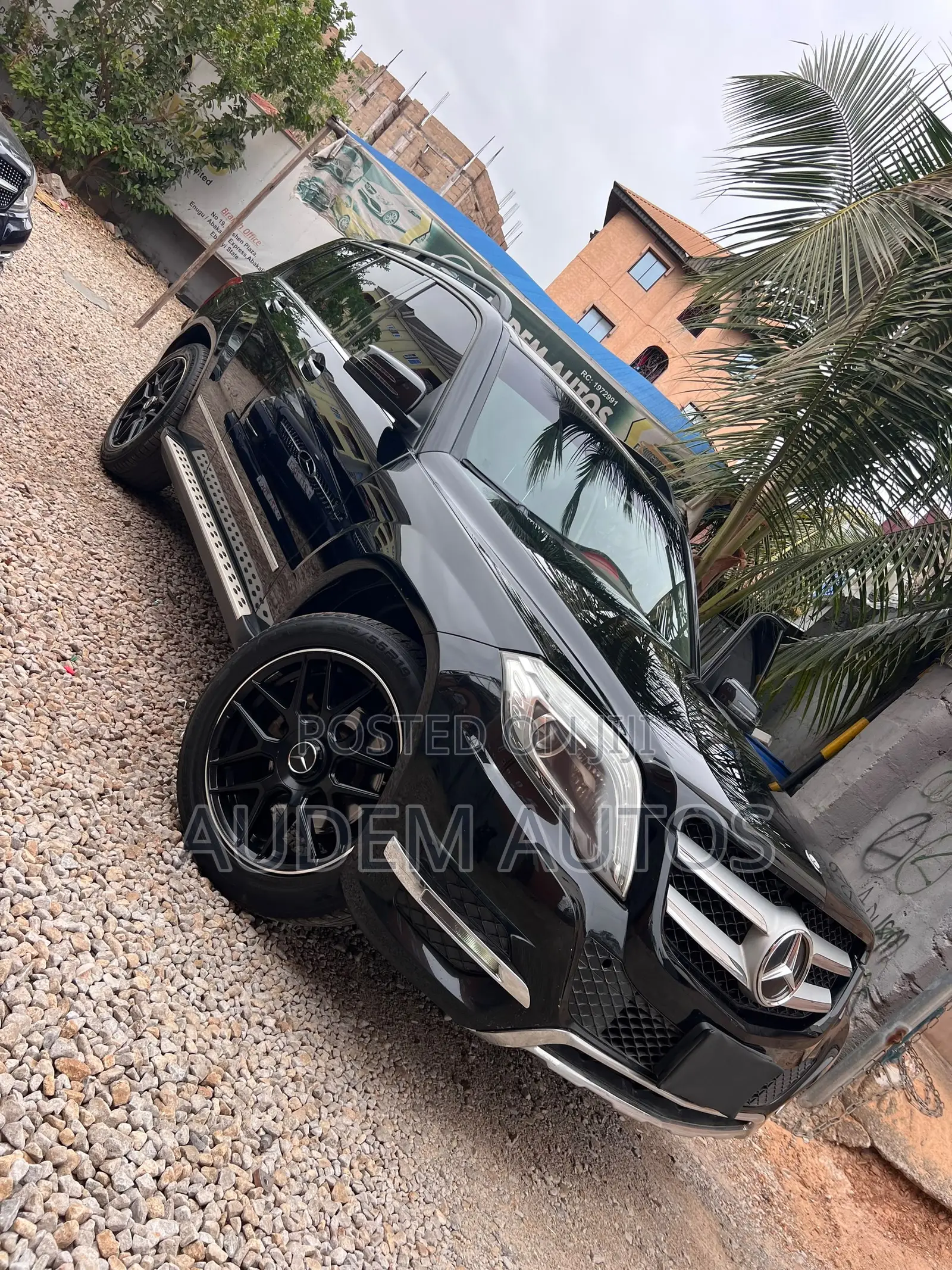 Mercedes-Benz GLK-Class 350 2014 Black