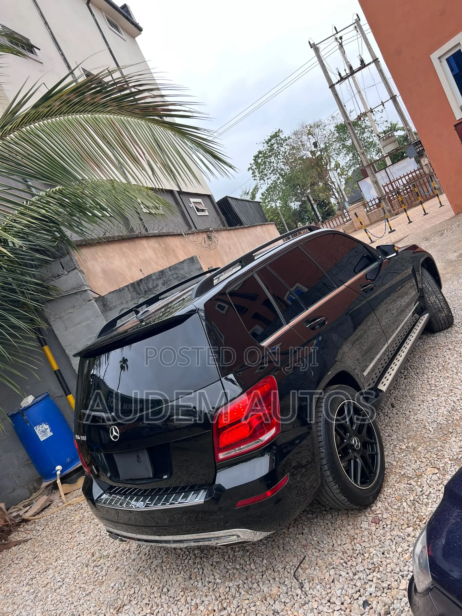 Mercedes-Benz GLK-Class 350 2014 Black