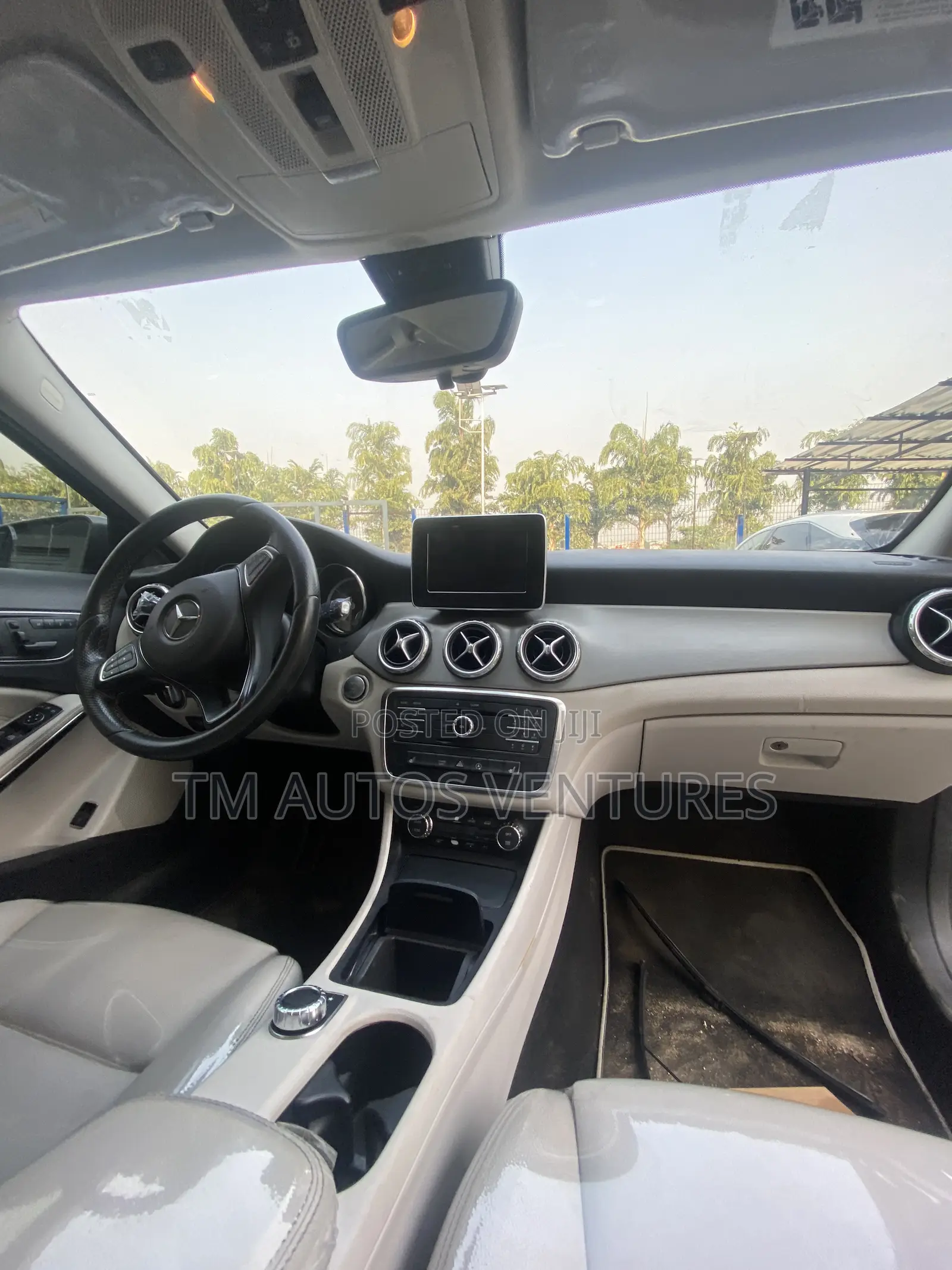 Mercedes-Benz GLA 250 2016 Gray