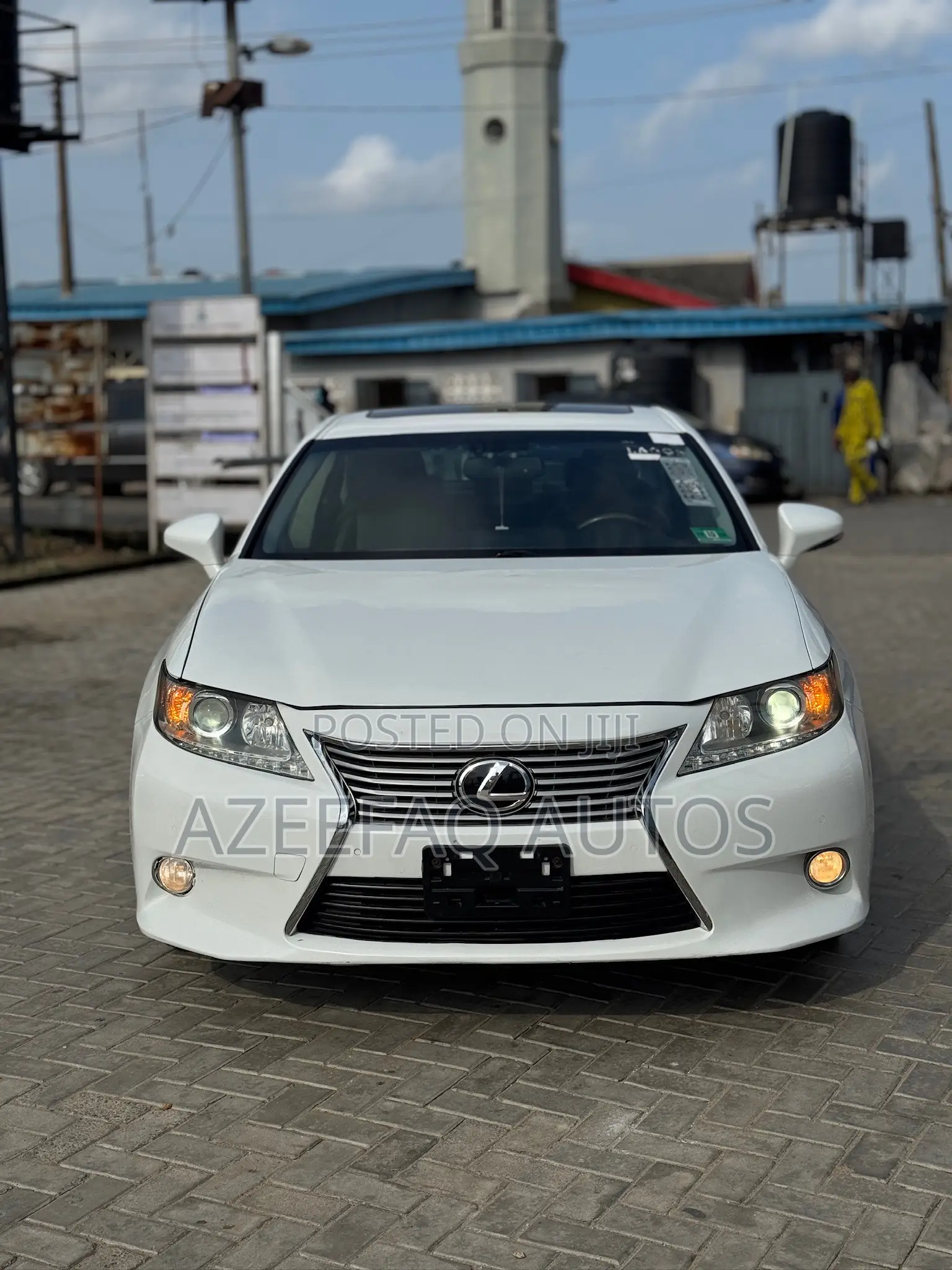 Lexus ES 350 FWD 2014 White