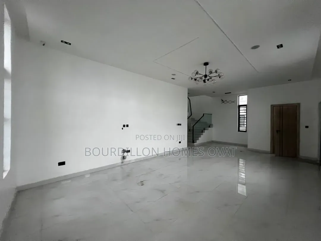 5bdrm Duplex in Orchid Lekki Lagos for sale