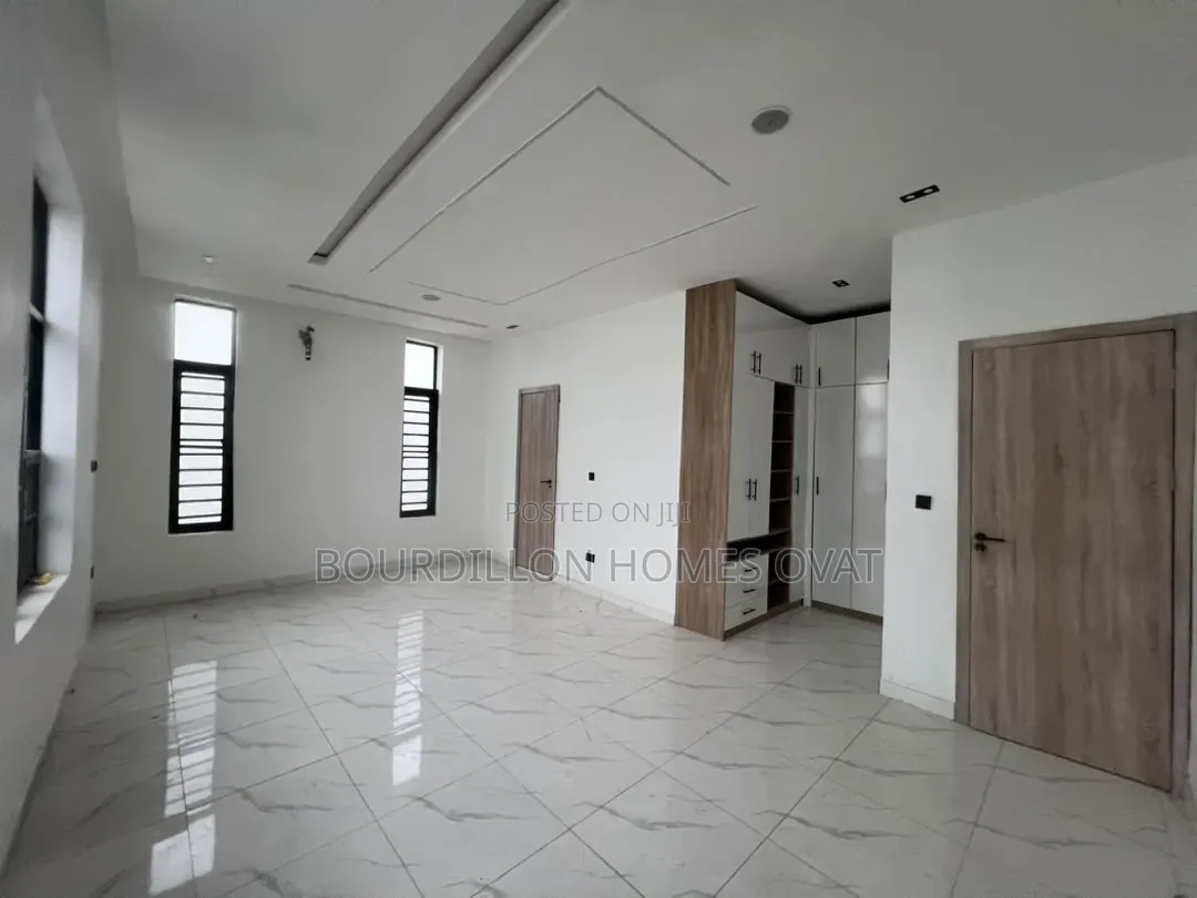 5bdrm Duplex in Orchid Lekki Lagos for sale
