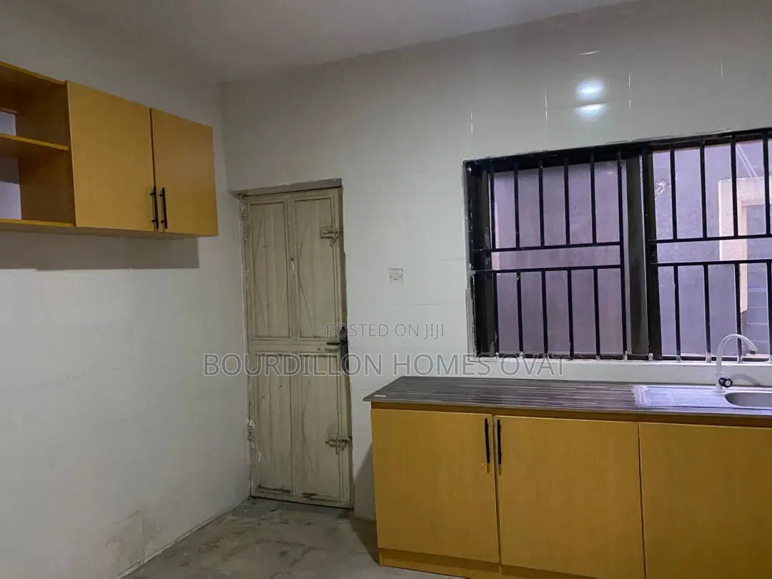 5bdrm Duplex in Lekki Phase 1 for rent