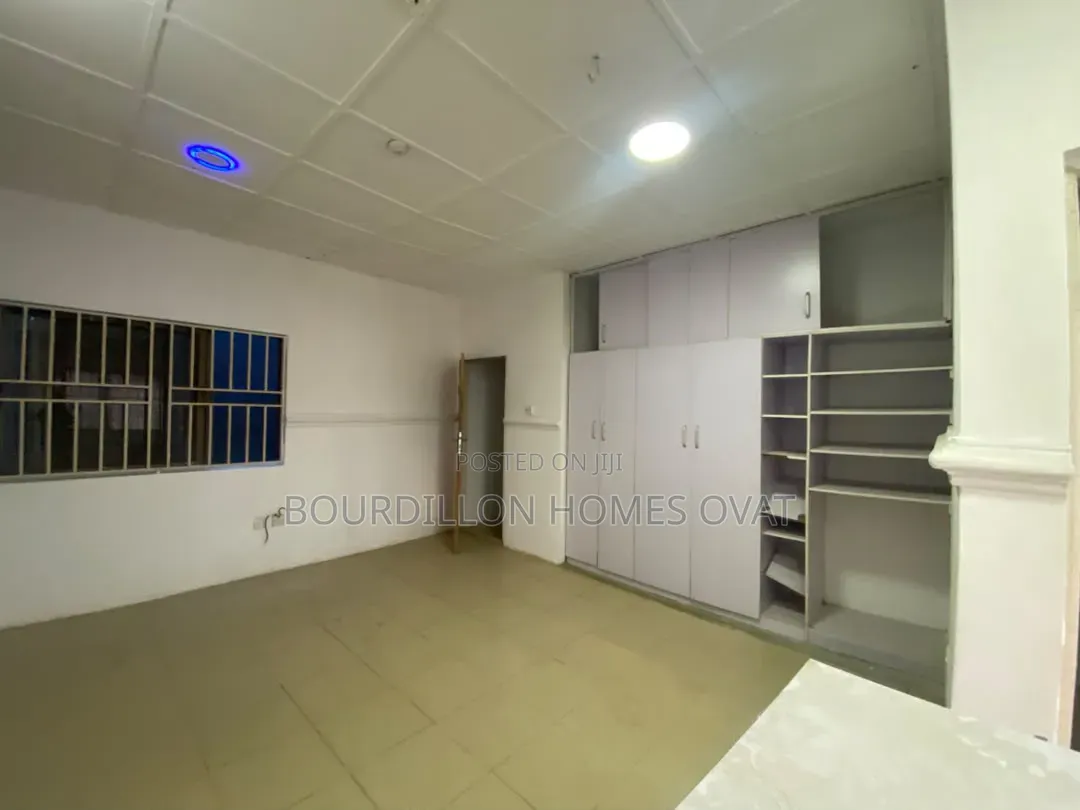 5bdrm Duplex in Lekki Phase 1 for rent