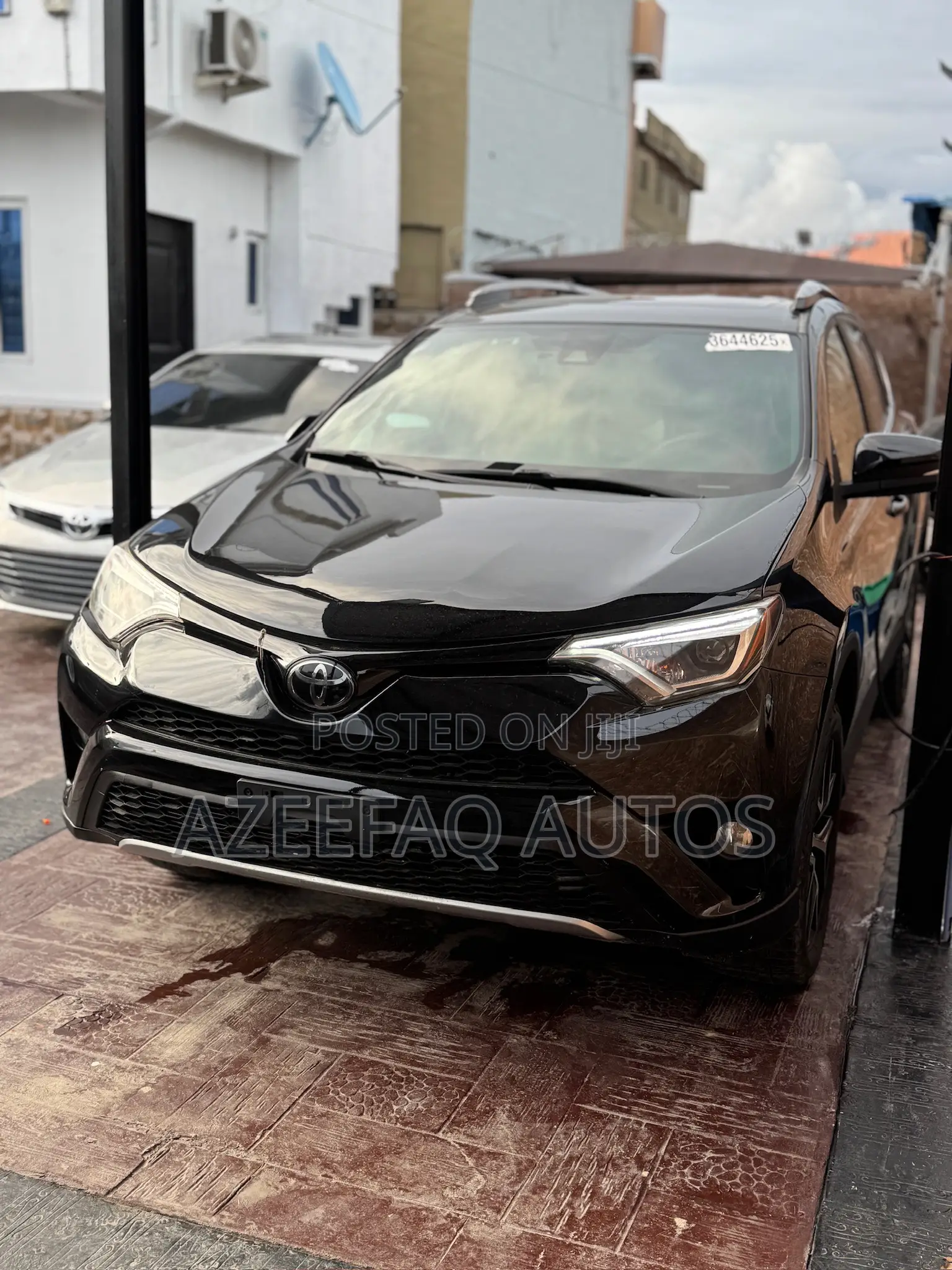 Toyota RAV4 SE AWD (2.5L 4cyl 6A) 2016 Black