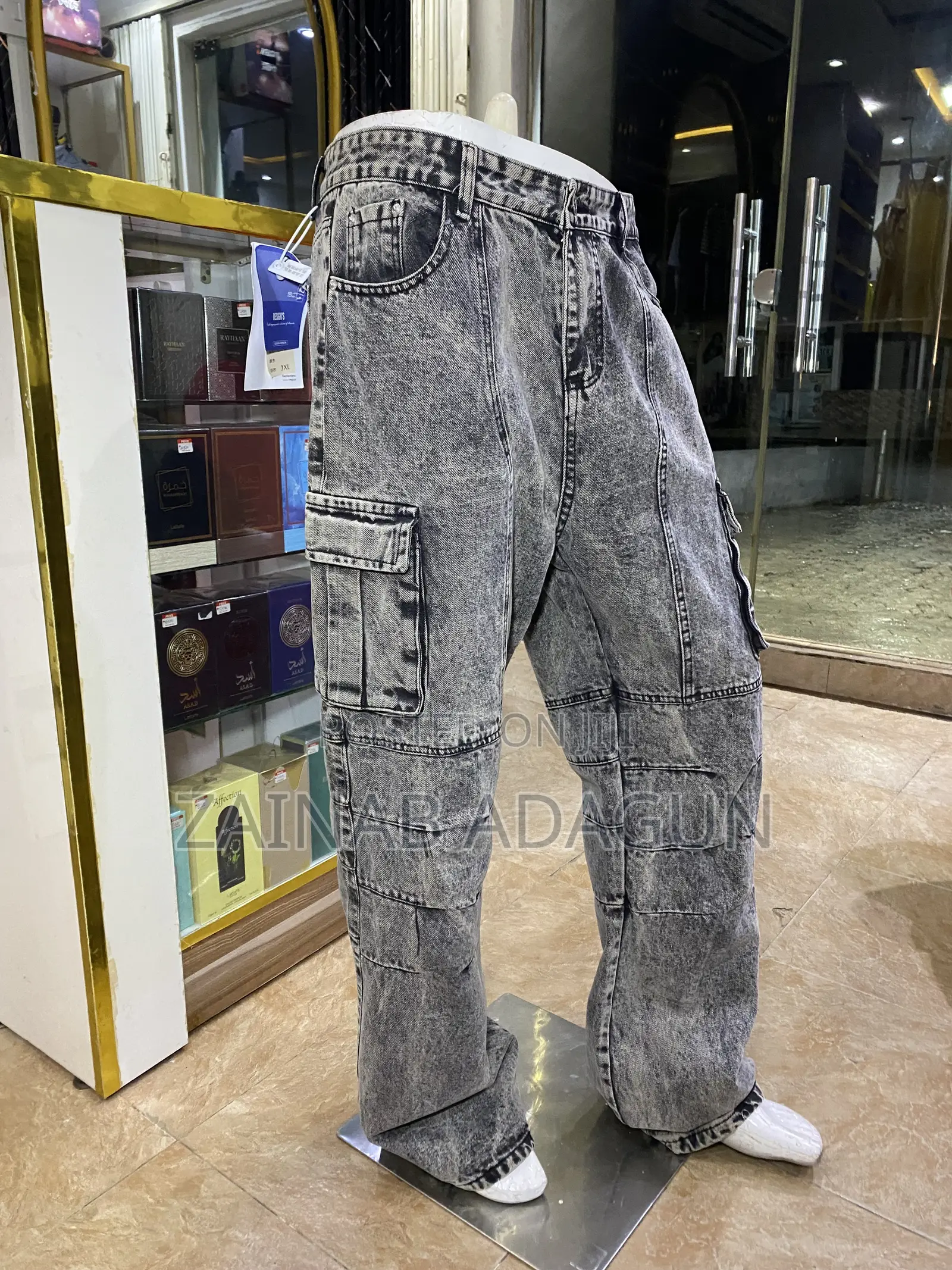 High Quality Baggy Jeans for Fashion Lovers