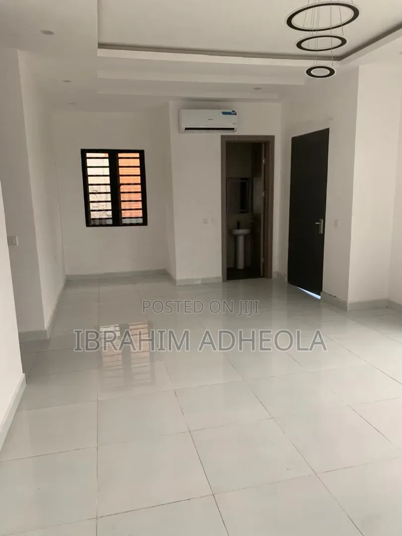 3bdrm Bungalow in Ibeju Lekki Aiyetoro, Aiyeteju for sale