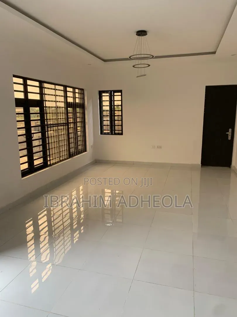 3bdrm Bungalow in Ibeju Lekki Aiyetoro, Aiyeteju for sale