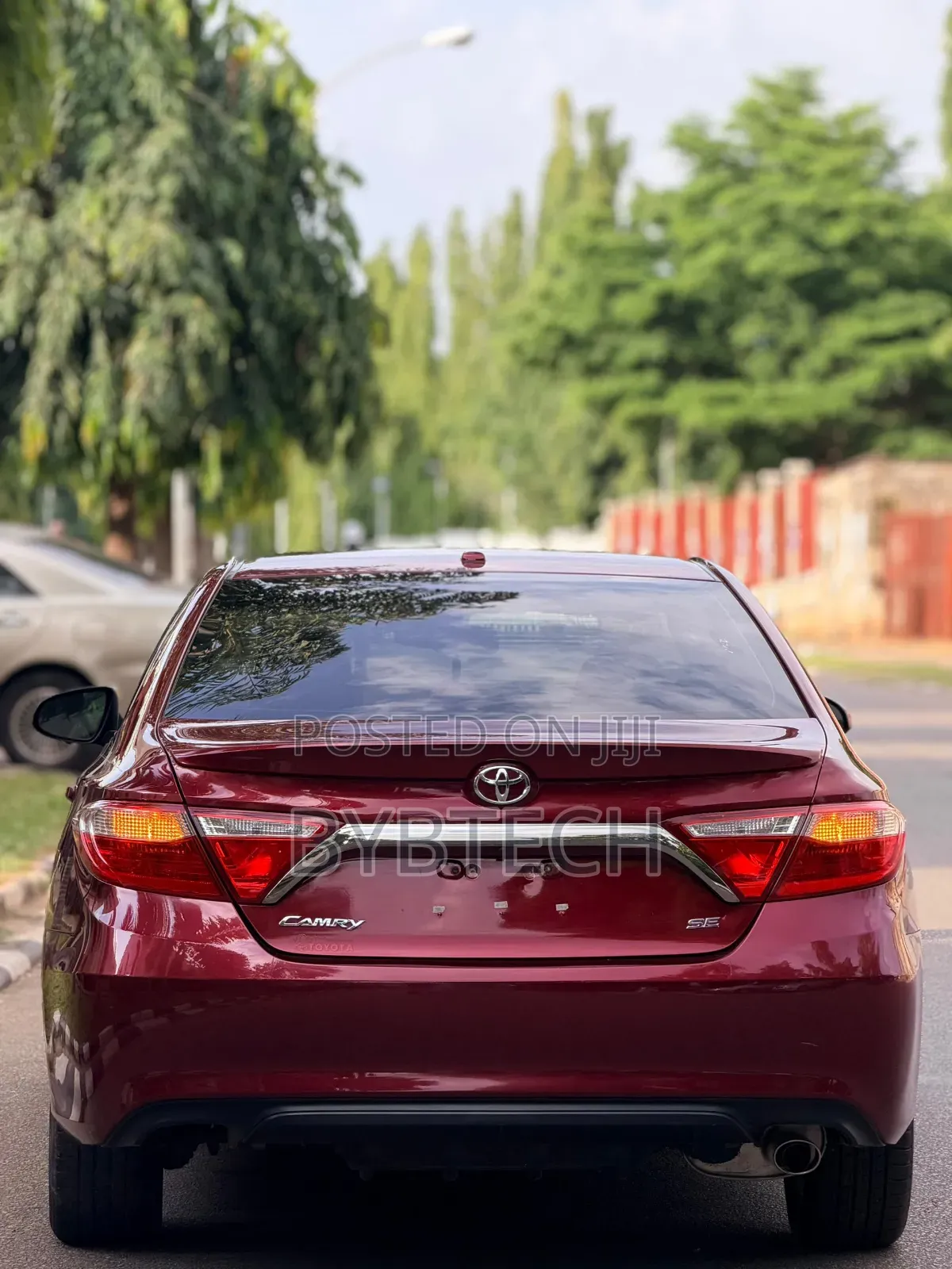Toyota Camry SE 4dr Sedan (2.5L 4cyl 6A) 2016 Red
