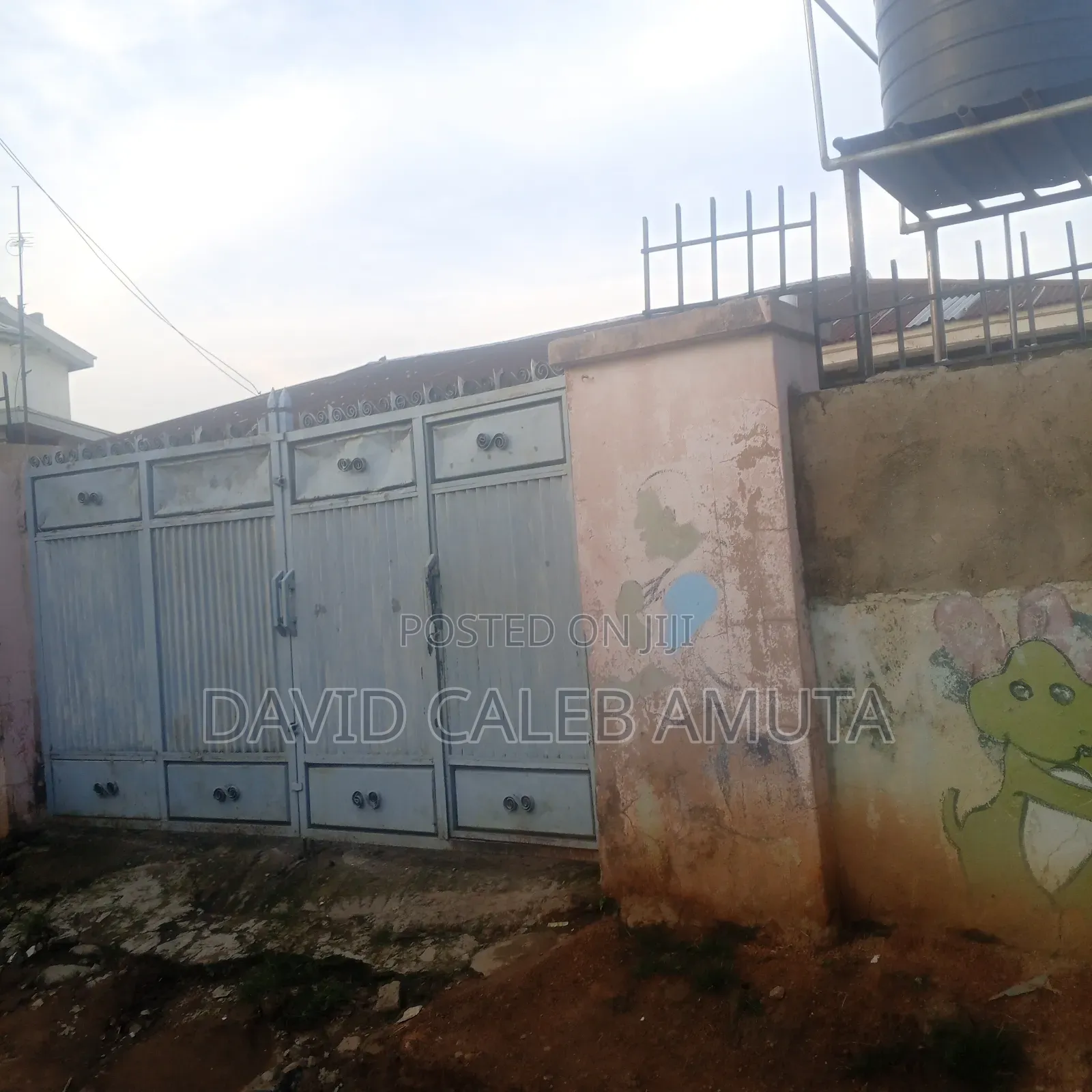 4bdrm Bungalow in Nyanya Along General for sale