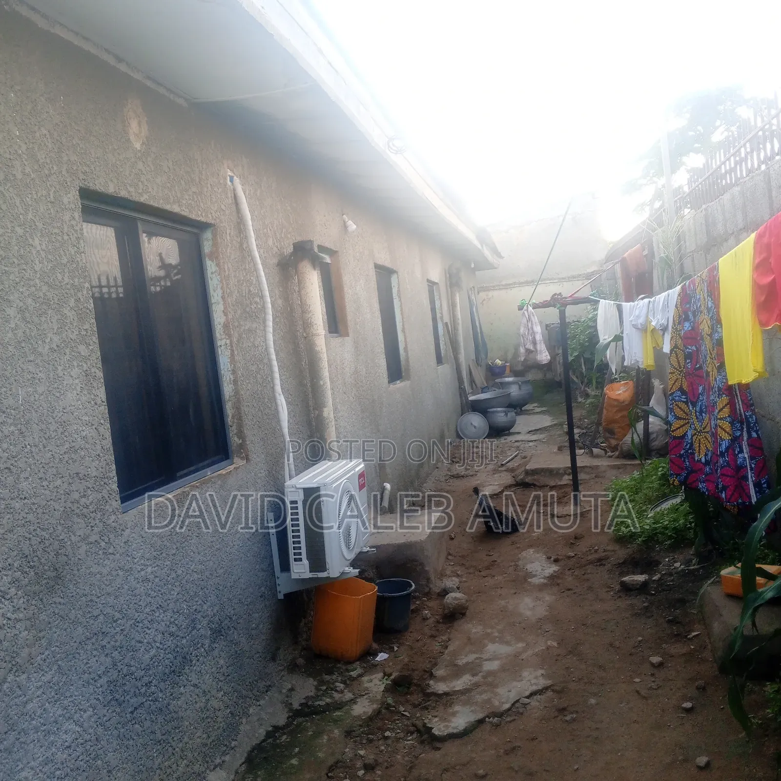 4bdrm Bungalow in Nyanya Along General for sale