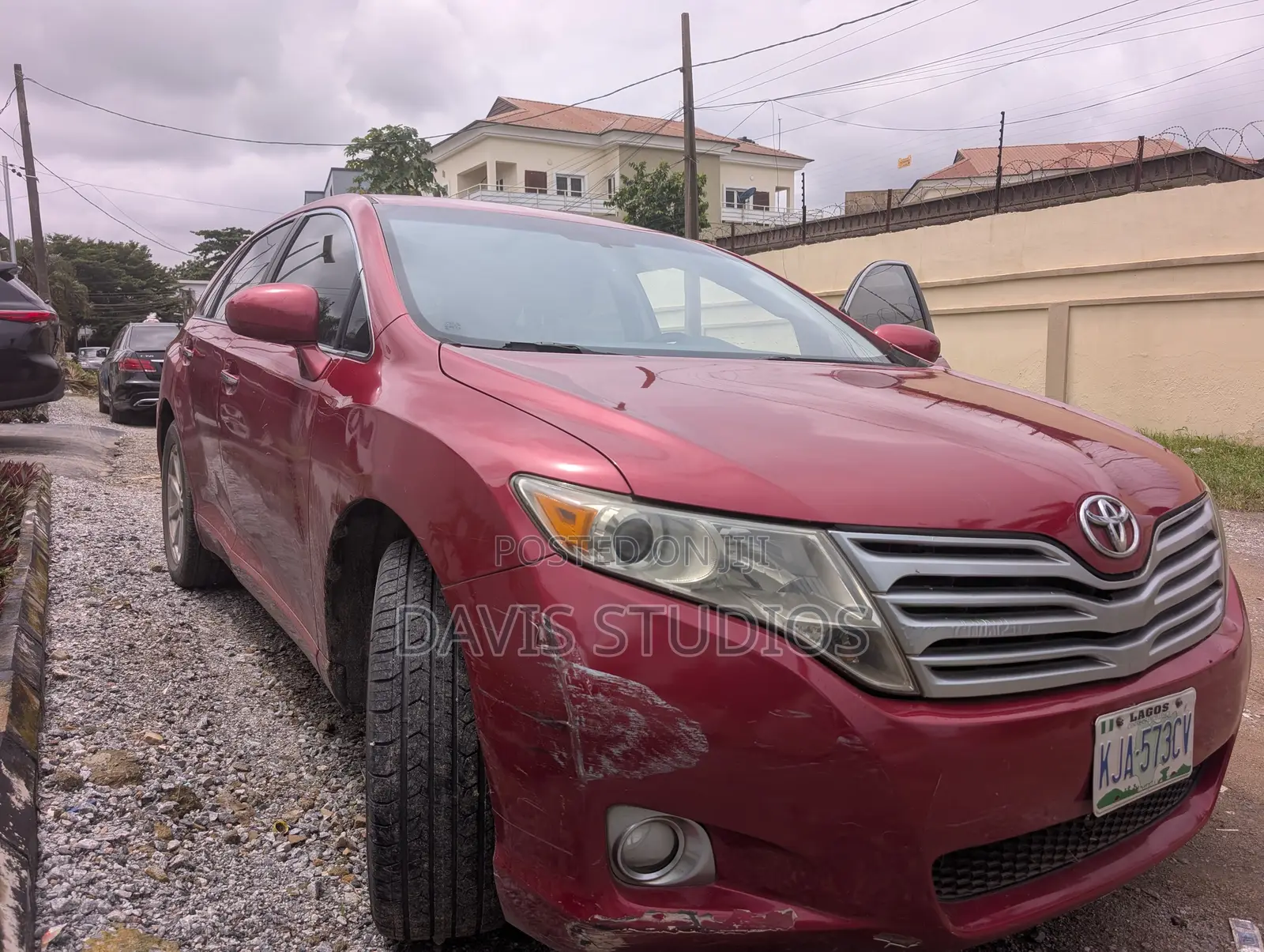 Toyota Venza LE 2010 Red