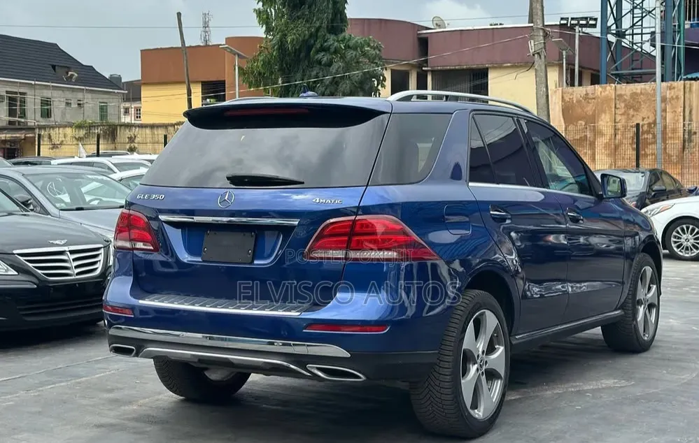 Mercedes-Benz GLE-Class 2019 Blue