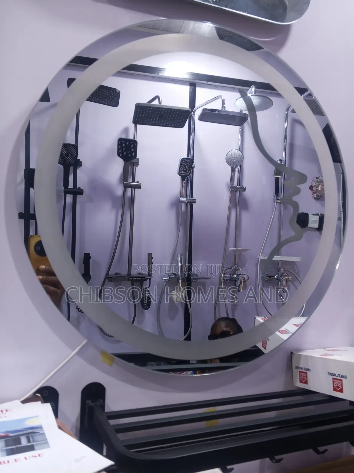 Round Decorative Wall Mirror