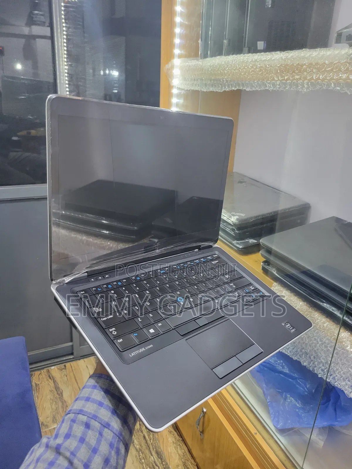 Laptop Dell Latitude E7450 8GB Intel Core i7 SSD 256GB