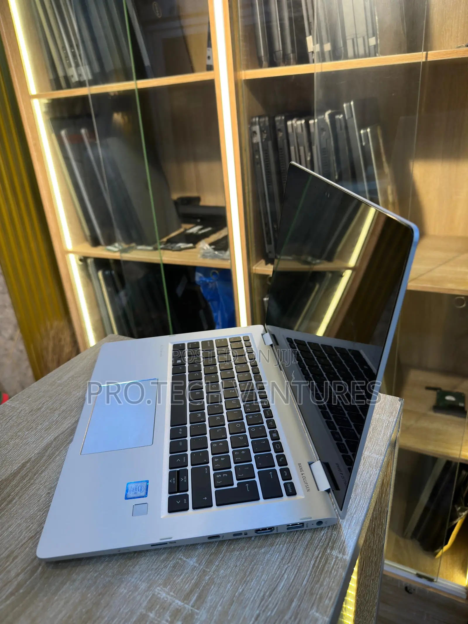 Laptop HP EliteBook X360 1030 G2 8GB Intel Core i5 SSD 256GB