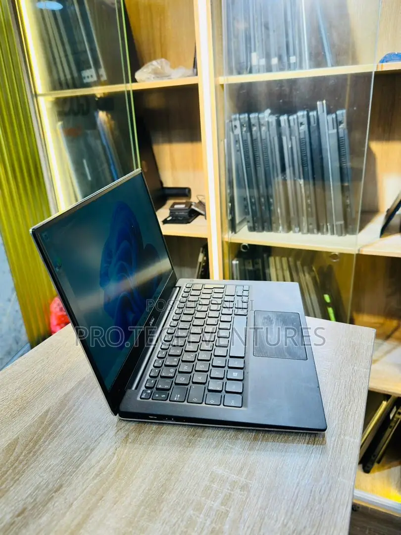 Laptop Dell XPS 13 9360 16GB Intel Core i7 SSD 256GB