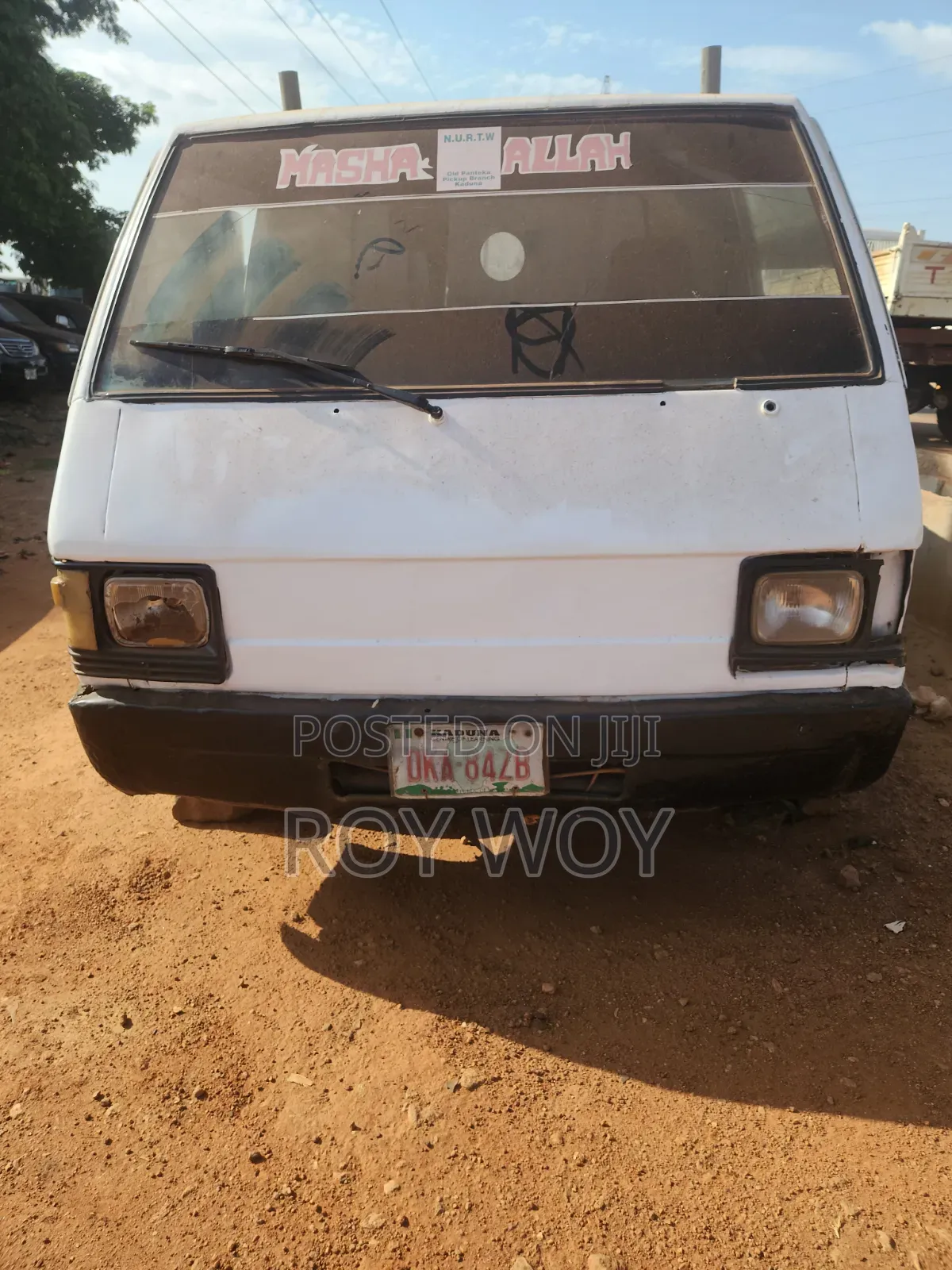 Mitsubishi L300 Pick Up