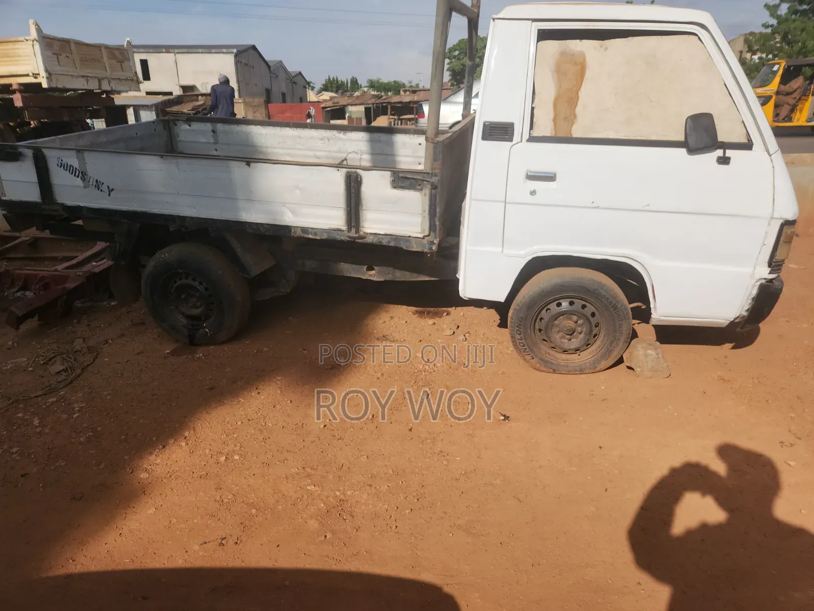 Mitsubishi L300 Pick Up